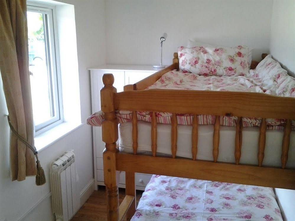 Stable Oak Cottages Мейдстън Екстериор снимка